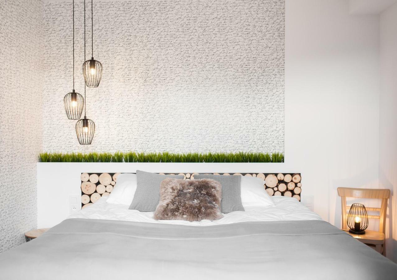 Miod Malvina Apartamenty กรินีซา ดรอยจ์ ภายนอก รูปภาพ